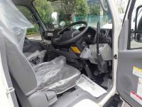 Hino Dutro 2024