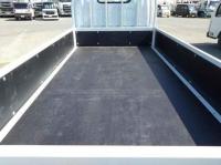 Mitsubishi Canter 2025