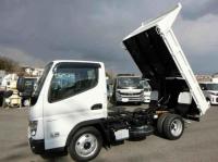 Mitsubishi Canter 2025