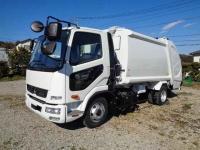 Mitsubishi FUSO FIGHTER 2024