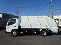 Mitsubishi Canter 2024