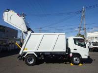 Mitsubishi Canter 2024