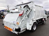 Mitsubishi Canter 2025
