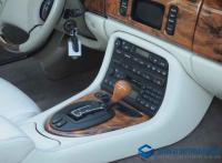 Jaguar XK 2000