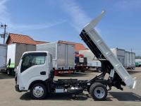 Isuzu ELF 2024