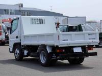 Mitsubishi Canter 2025