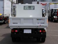 Mitsubishi Canter 2025