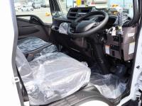 Mitsubishi Canter 2025