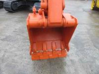 Hitachi Hitachi-Excavator 2016