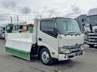 Hino Dutro 2023