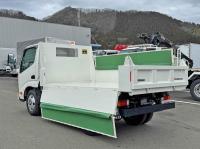 Hino Dutro 2023