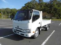 Hino Dutro 2022