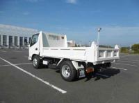 Hino Dutro 2022