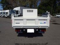 Toyota DYNA 2025
