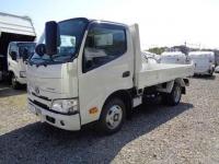 Toyota DYNA 2025