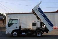 Isuzu ELF 2016