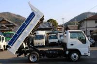 Isuzu ELF 2016