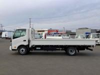 Hino Dutro 2024