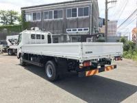 Hino Dutro 2023