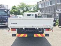 Hino Dutro 2023