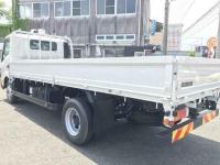 Hino Dutro 2023