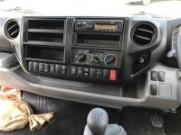 Hino Dutro 2023