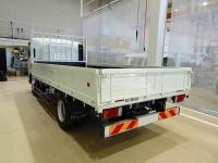 Isuzu ELF 2015