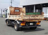 Isuzu Forward 2003