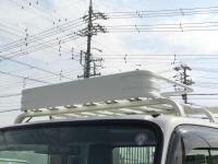 Isuzu ELF 2023