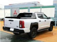 Mitsubishi TRITON 2024