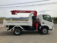 Hino Dutro 2004