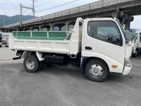 Hino Dutro 2013