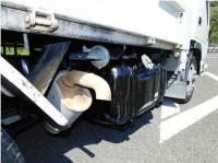 Isuzu ELF 2011