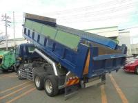 Isuzu Forward 2020