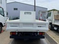 Isuzu ELF 2024