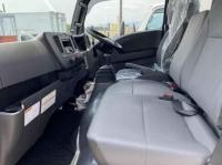 Isuzu ELF 2024