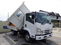 Isuzu Forward 2018