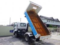Isuzu Forward 2018