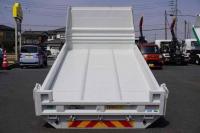 Isuzu Forward 2018