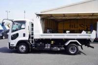 Isuzu Forward 2018