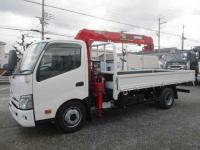 Hino Dutro 2024