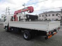 Hino Dutro 2024