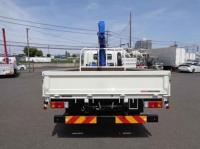 Hino Dutro 2024