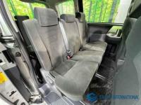 Toyota Noah 2012