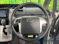 Toyota Noah 2012