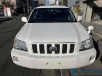 Toyota Kluger 2001