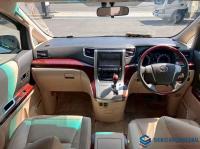 Toyota Alphard 2008