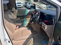 Toyota Alphard 2008