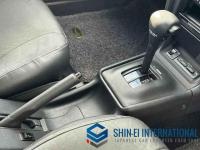 Nissan Bluebird 1990