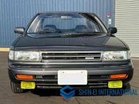 Nissan Bluebird 1990